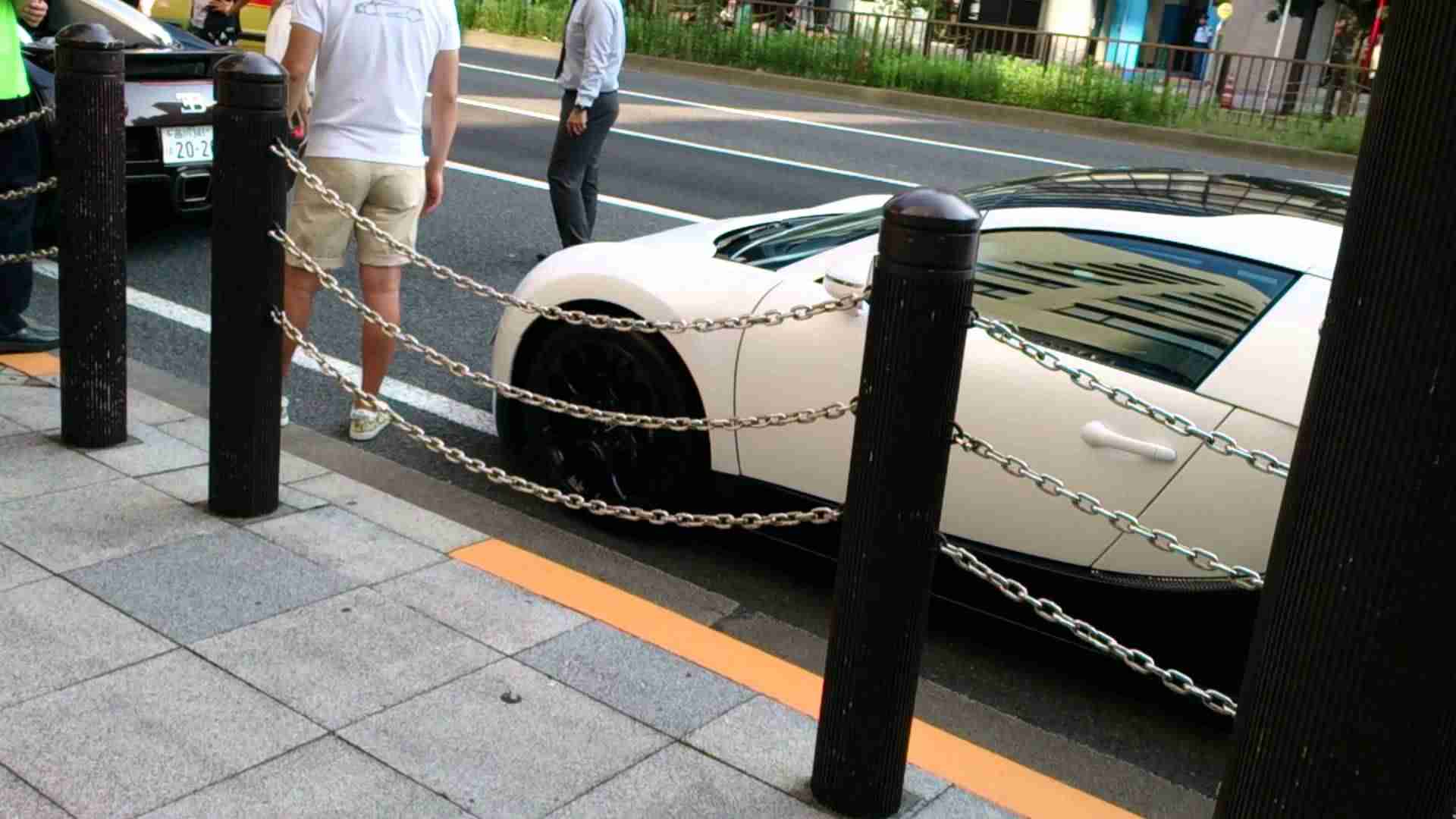 ブガッティヴェイロン、GS、One-77、フェラーリエンツォ！！ - YouTube