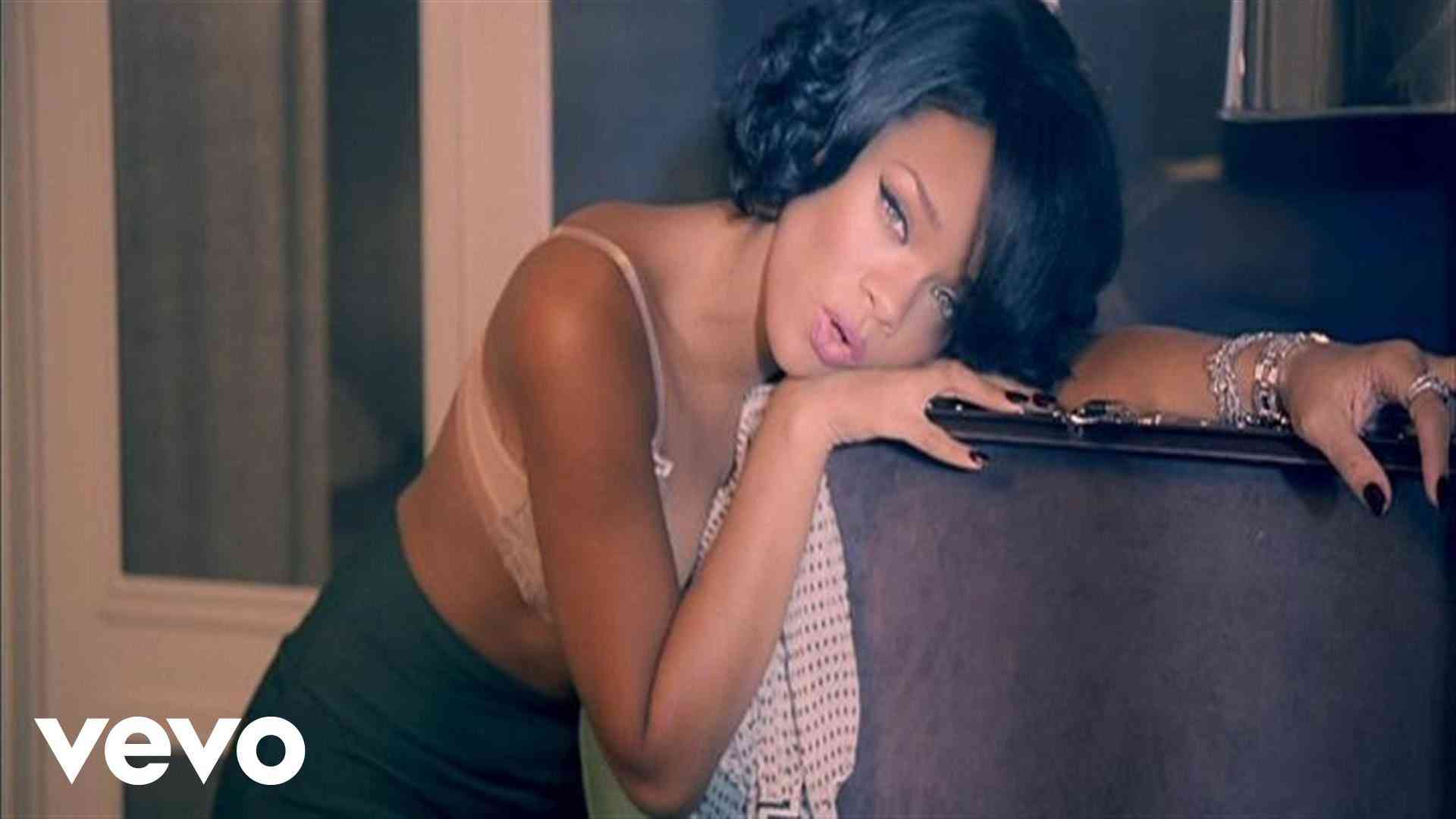 Rihanna - Hate That I Love You ft. Ne-Yo - YouTube