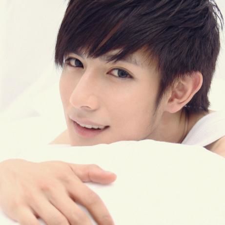 【イケメン】中国コスプレイヤー黄靖翔(ホワン・ジンシャン)がカッコイイ！ - NAVER まとめ