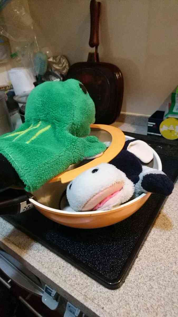 お笑いタレントの画像を貼って名前がわかればプラス