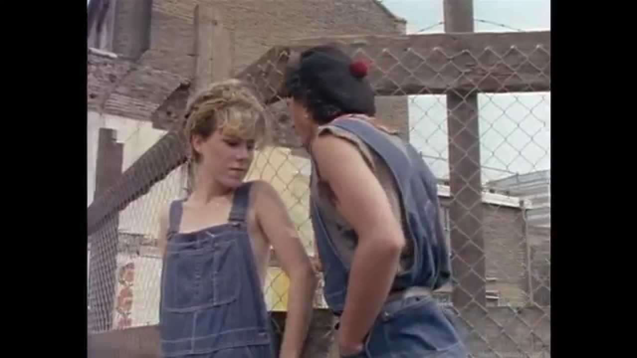 Dexy's Midnight Runners - Come On Eileen (Original Promo Restored) (1982) (HD) - YouTube
