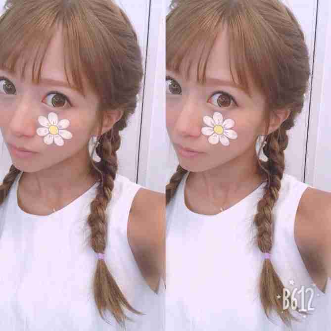 夏は大忙し 辻希美 都内プールで魅せた妊娠5カ月の水着姿 ガールズちゃんねる Girls Channel