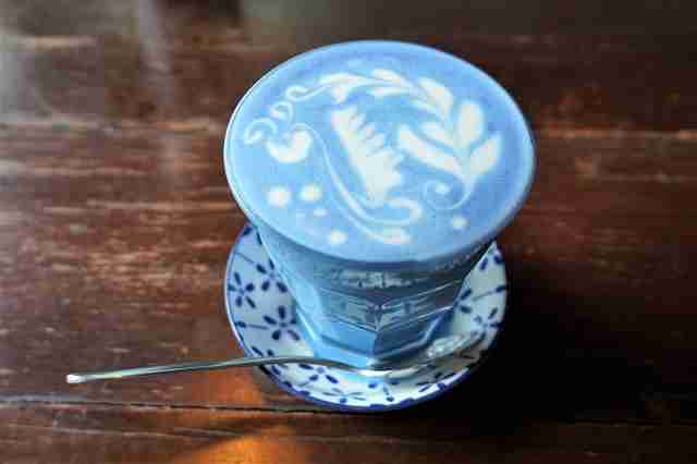 お気に入りのブルーを見せて！