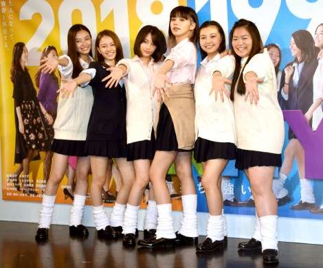広瀬すず&池田エライザら、コギャル姿で集結　聖地・渋谷をジャック