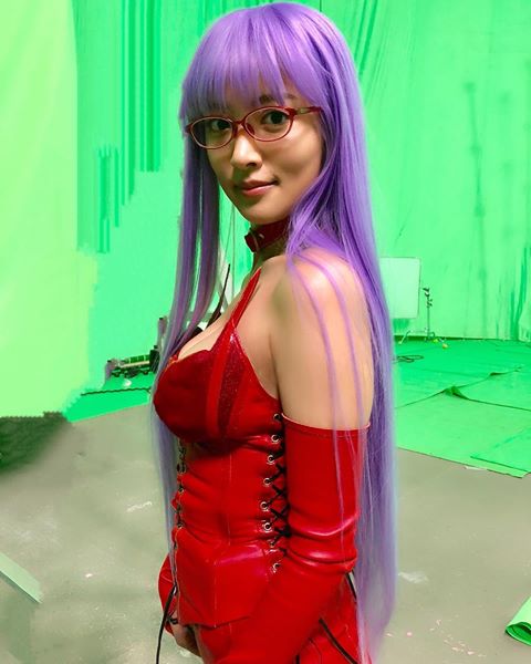 夏菜、キュートでセクシーな“ボンテージ姿”に反響「美しい」「漫画から出てきたみたい」 | AbemaTIMES