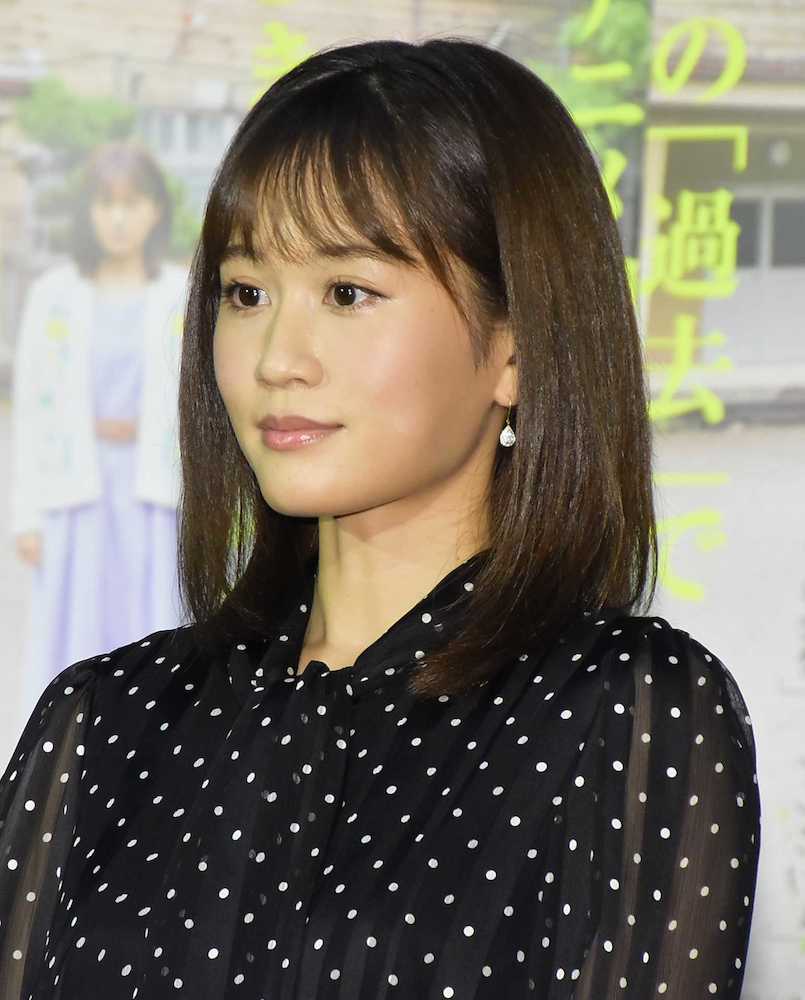 “新婚”前田敦子、祝福の声に笑顔「ありがとうございます」　結婚後初公の場― スポニチ Sponichi Annex 芸能