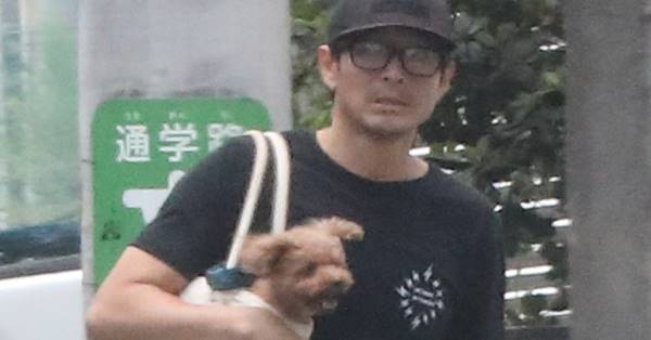 吉田栄作　内山理名の自宅に2連泊！仕事前に彼女の愛犬散歩も | 女性自身