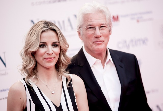 リチャード・ギア、33歳下のスペイン人女性と結婚！3度目のゴールイン