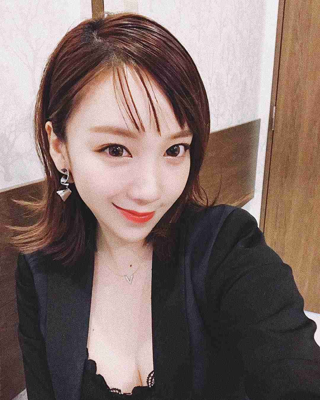 「パロディーリュックかわいい」ざわちん、ブランドの