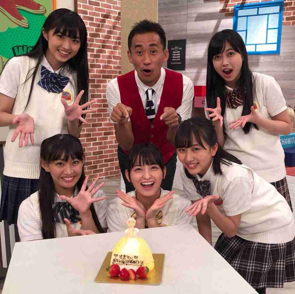 お笑いタレントの画像を貼って名前がわかればプラス