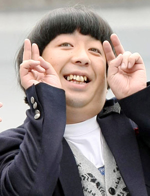 バナナマン・日村勇紀、『キングオブコント』の審査員を辞退！　淫行報道の影響か｜サイゾーウーマン