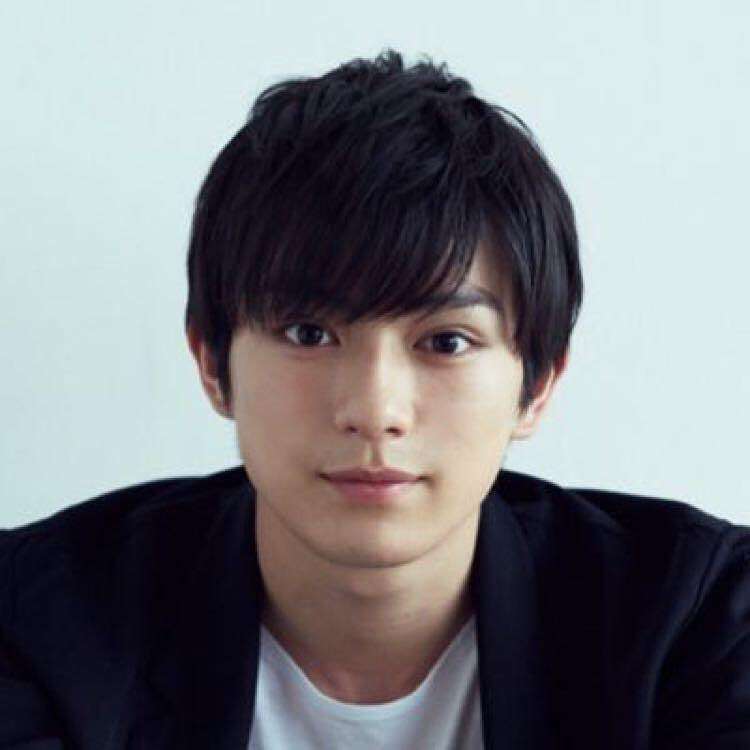 人妻なのについイケメンを見てしまう ガールズちゃんねる Girls Channel