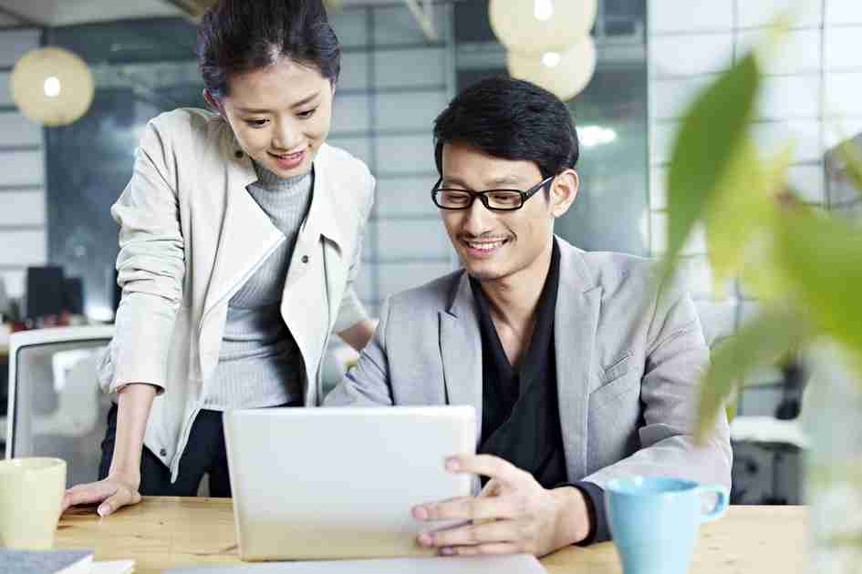 サーバントリーダーシップの意味とは？特徴や事例をご紹介 | BizHint（ビズヒント）- 事業の課題にヒントを届けるビジネスメディア