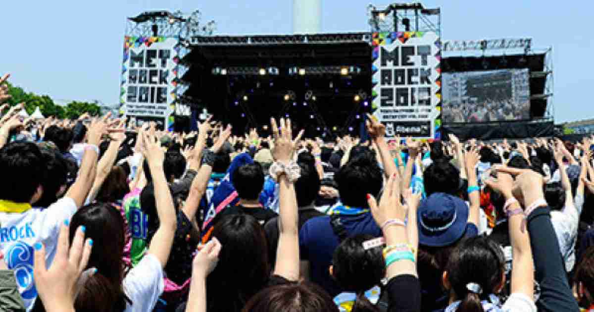 関ジャニ∞、初野外フェスで提示したアイドルとロックの可能性
