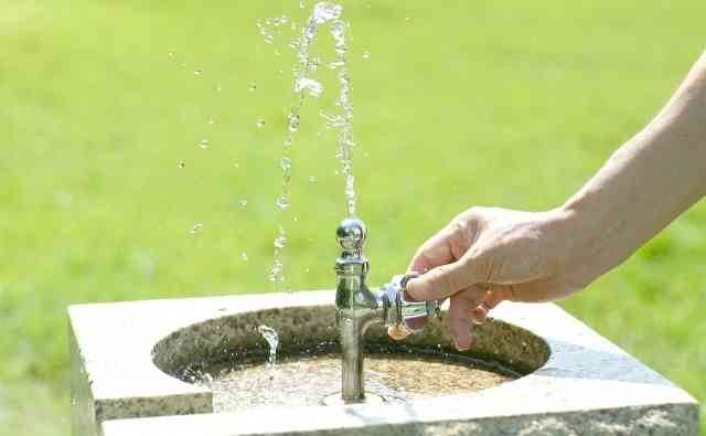 あまり報道されない「水道民営化」可決。外国では水道料金が突然５倍に