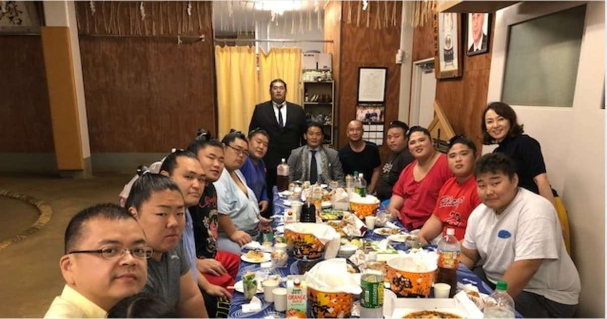 女将さん主催のお別れ会 - 貴乃花応援会 | Pando（パンドゥ）