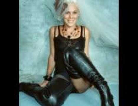 Pink - Heartbreaker - YouTube