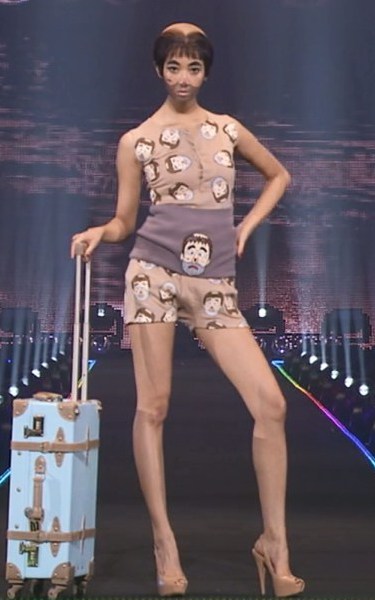 女優さんの全力変顔・コスプレが見たい!