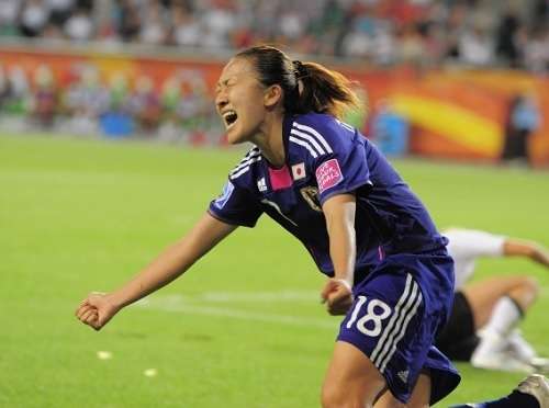 ジャニーズWEST藤井流星、佐々木蔵之介らからバースデーサプライズ「すっかりやられました」