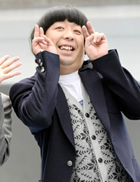 バナナマン・日村勇紀、『キングオブコント』の審査員を辞退！淫行報道の影響か