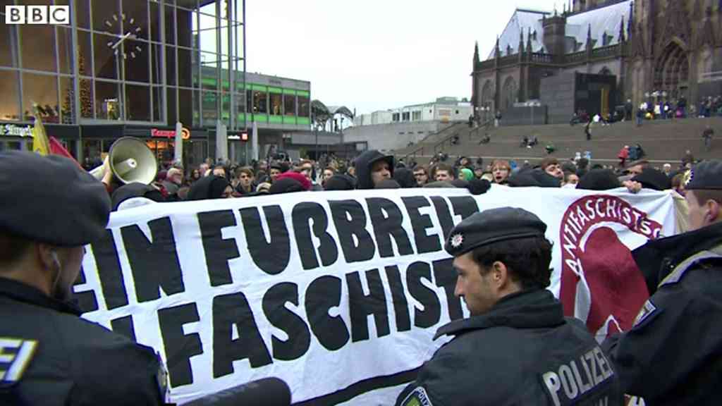 大みそかの暴行・窃盗　独ケルンで女性ら抗議 - BBCニュース