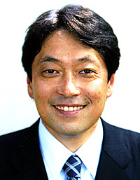 政治家の若い頃の画像を貼るトピ♪