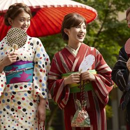 「顔が小さいね」はNG! 外国人を褒めるときに注意したいこと | ビジネスマナー | 対人マナー | フレッシャーズ マイナビ 学生の窓口