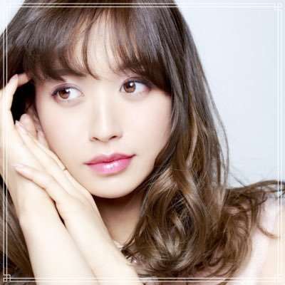 板野友美、野崎萌香・藤井サチらとプライベートディズニー「美女だらけ」「目立つ」と反響