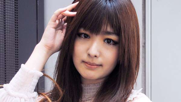 夏目雅子の姪Mayulaが初CDリリース “十四光”の重圧が語る