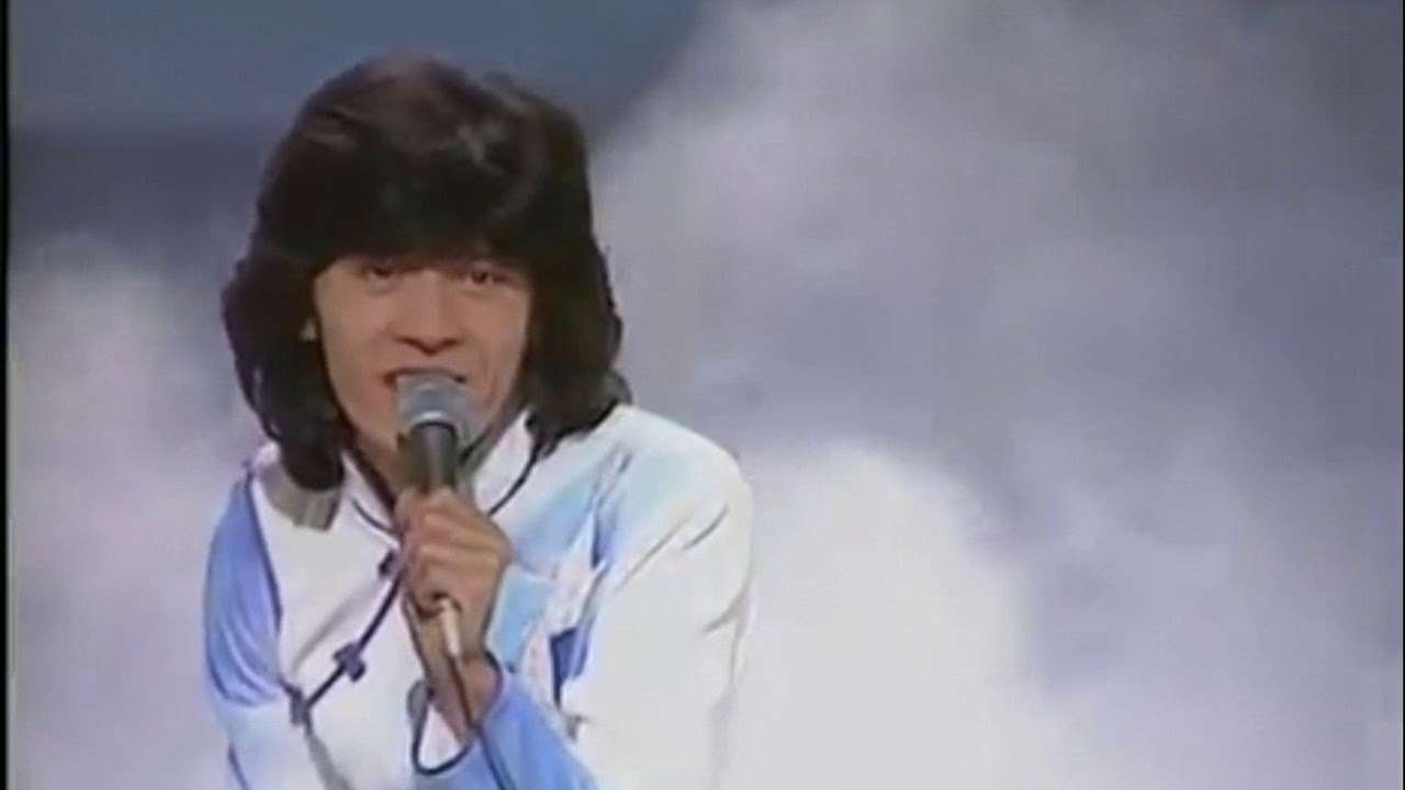 西城秀樹 ブルースカイブルー - YouTube