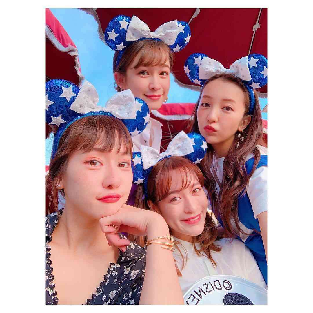 板野友美、野崎萌香・藤井サチらとプライベートディズニー「美女だらけ」「目立つ」と反響