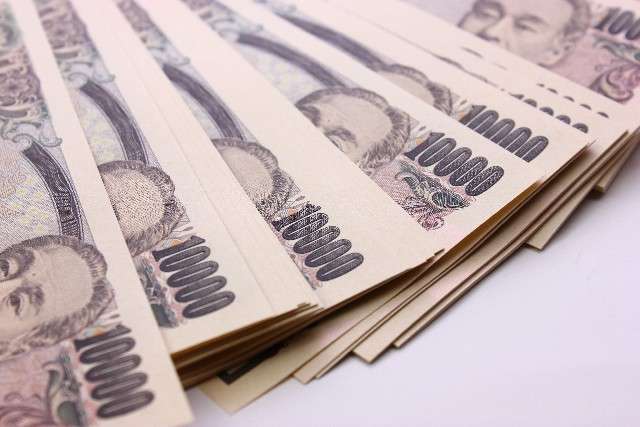 自衛隊の給料は安いか高いか？平均年収と比べてみました | 自衛官と結婚！自衛隊員との婚活辞典