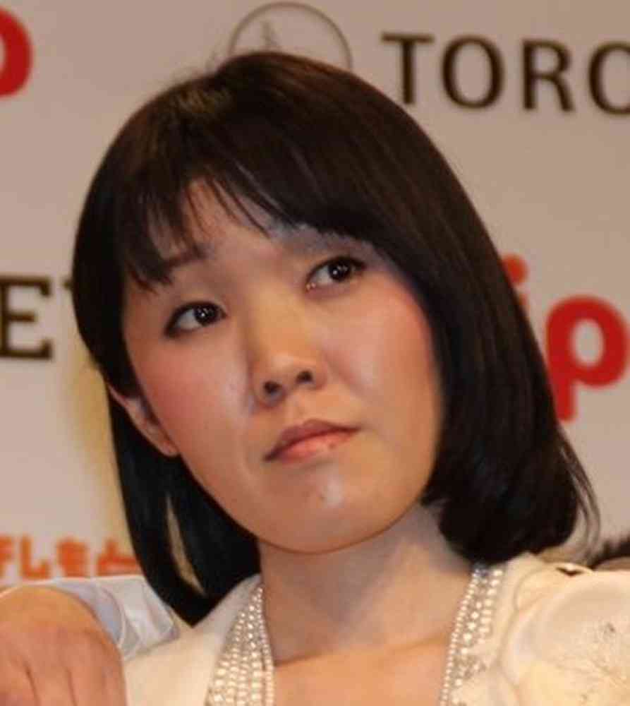 自分と真逆の顔の画像を貼るトピ