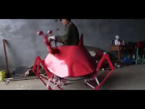 Chinese farmer invents  robo crab - YouTube