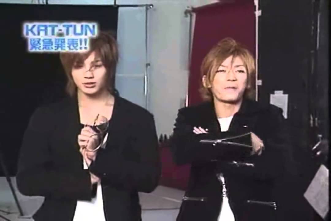 仁亀でKAT-TUN初写真集宣伝　 in New York - YouTube