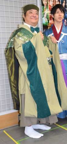 彦摩呂、ダイエットの成果明かす 5月の舞台衣装ブカブカでサイズ変更