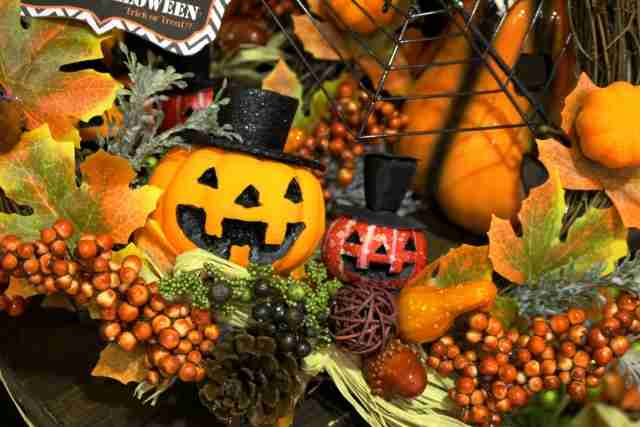 10/15 激レアさん ハロウィーンの街中にパリピを増殖させた人「日本のハロウィンってなんで仮装なの?」と一度でも思ったことのある人は必見!!その答えは22年前の川崎にありました!! なぜ「映画鑑賞 1ドリンク付き」のはずだったイベントが、公道を仮装してパレードする大イベントに拡大したのか?! - 走れダイエットランナー！