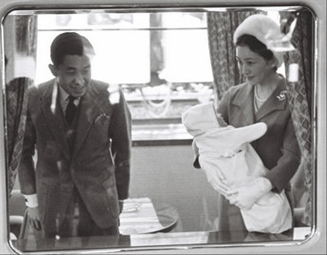 小室圭さんと母のマンションで警察沙汰、汚物投げ込み事件