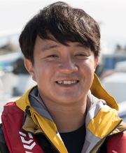 旦那がよく会社休む人ー!