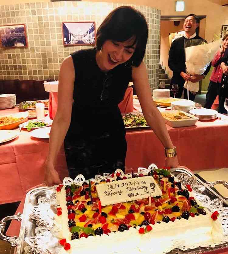 滝川クリステル スクープ！ 元カレと年末年始“結婚情報”腐れ縁