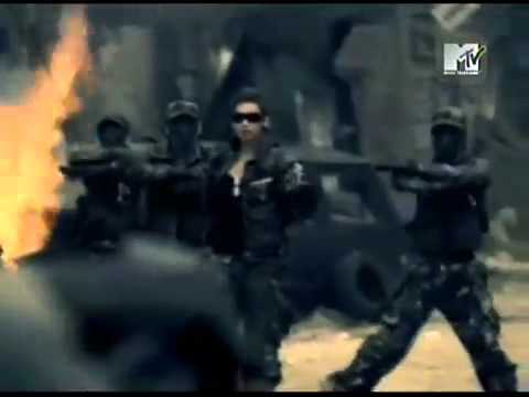 原爆ドームの前で韓国人が冒涜行為 Korean Pop Singer Rain insulted Atomic Bomb victims - YouTube