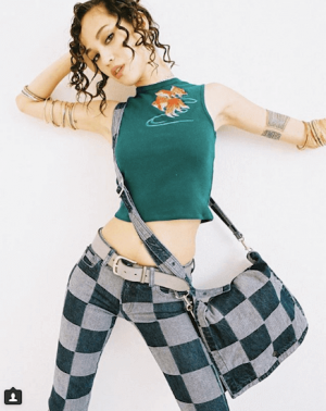 水原希子、独特な自ブランド服着用で「細すぎる！」「髪型もメイクもかっこいい」の声(1ページ目) - デイリーニュースオンライン