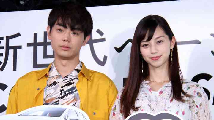三代目JSB登坂広臣&中条あやみが抱き合う 初々しいデートシーンも公開<雪の華>