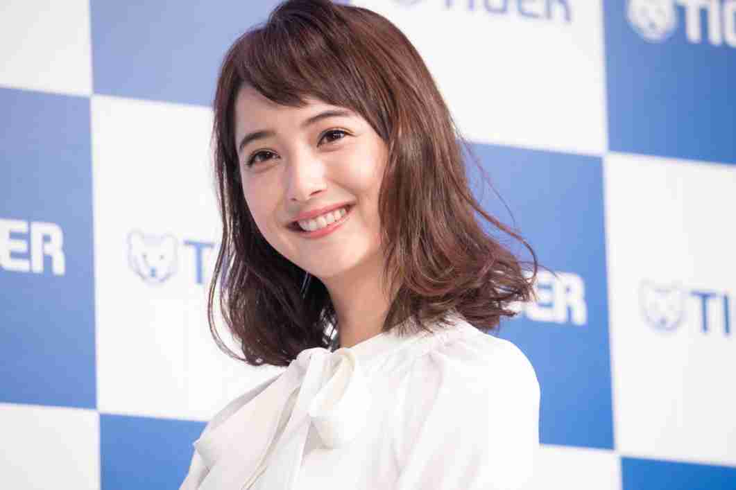佐々木希、美しいボディラインに称賛の声殺到「スリムなボディ」「本当に妊娠してた？」 | AbemaTIMES