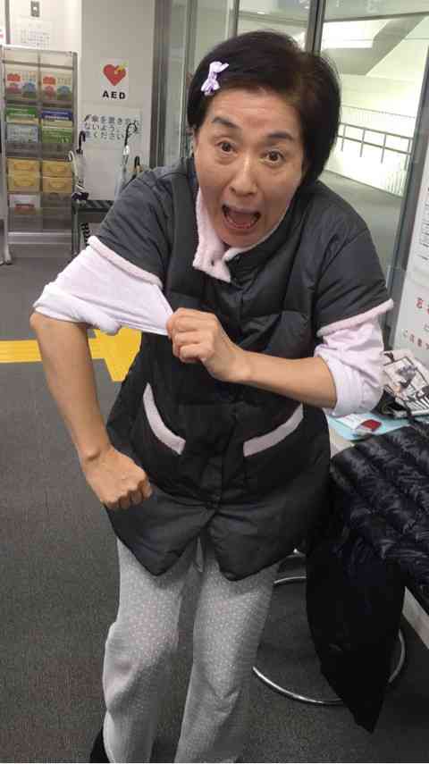 気が強そうな顔写真を貼るトピ