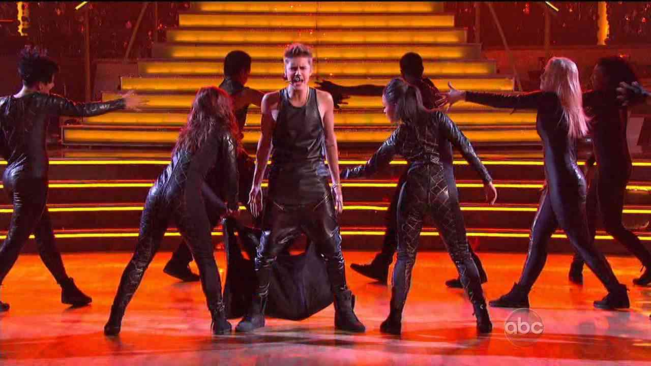 Justin Bieber Performs "As Long As You Love Me" LIVE On Dancing With The Stars - 9/25/2012 (IN HD) - YouTube