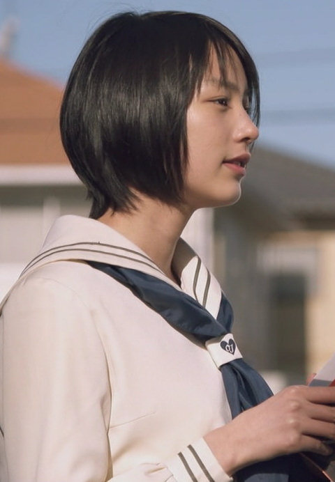 横顔が綺麗な芸能人