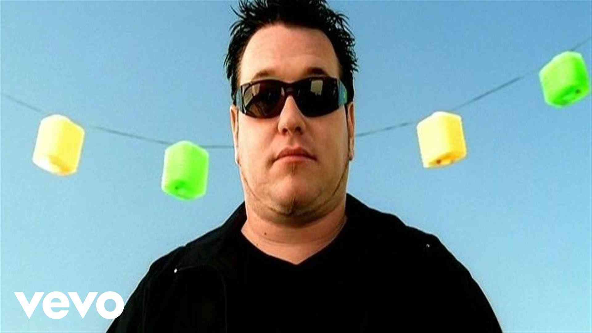 Smash Mouth - All Star - YouTube
