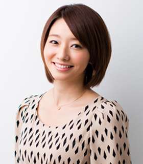 眞鍋かをり、膝上丈のボトム断捨離「ヒザに心霊写真の顔みたいのが…」