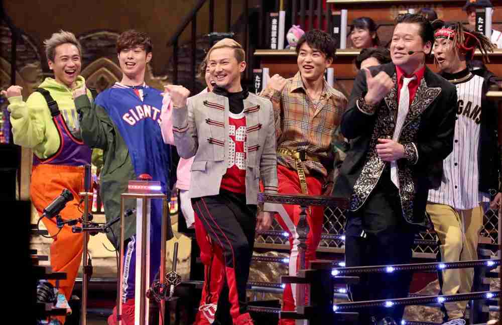 佐藤二朗、ＩＳＳＡの登場に「本物のＤＡ　ＰＵＭＰだー」いいねダンスも披露（スポーツ報知） - Yahoo!ニュース